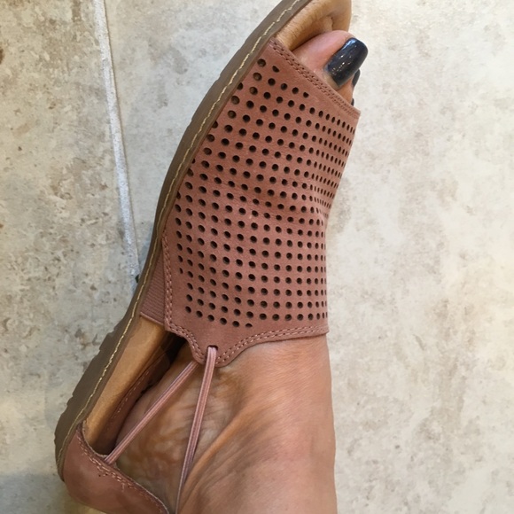 Earth Shelly slides - Picture 4 of 5